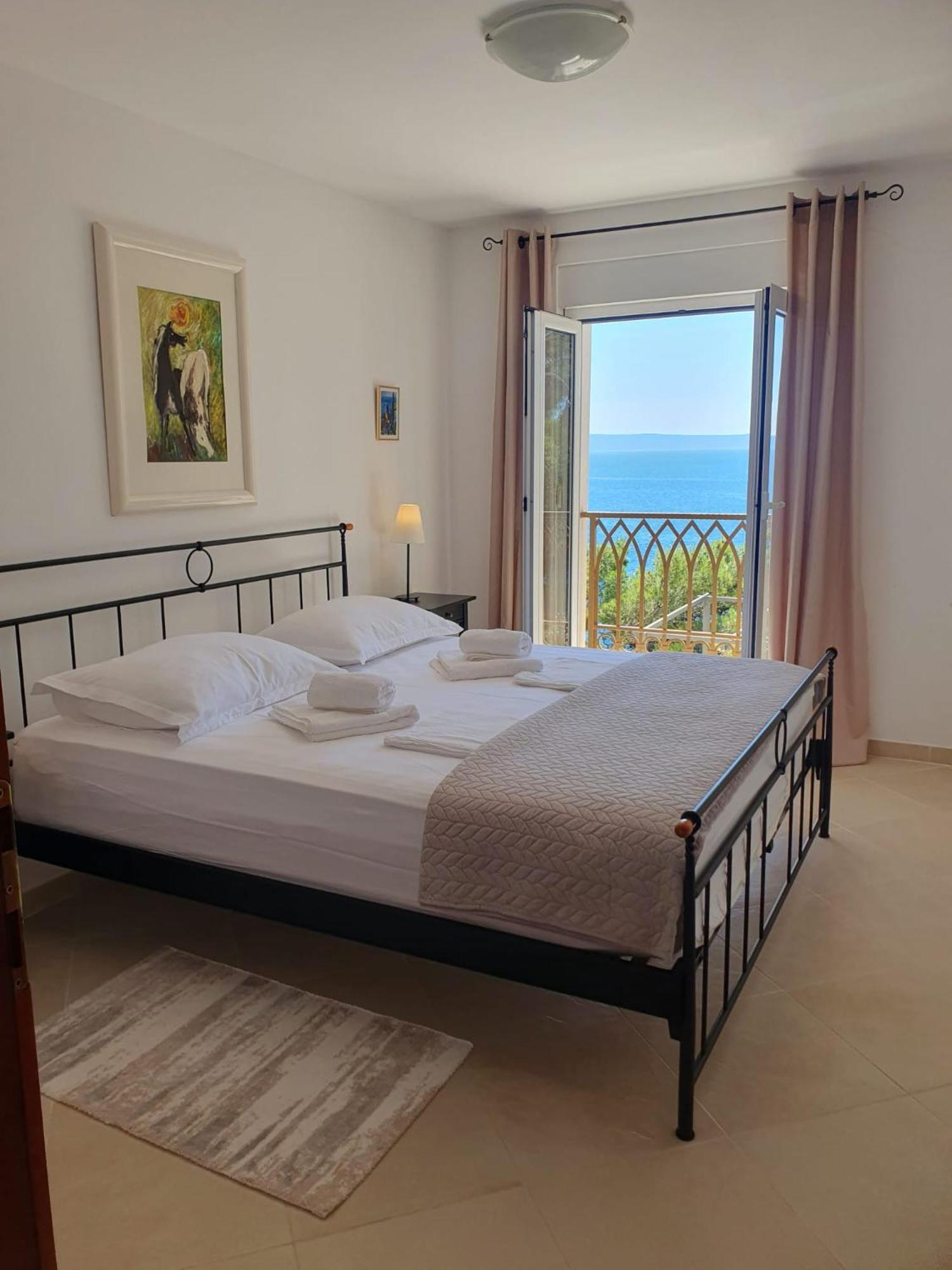 Inas Place Baška Voda Exterior foto