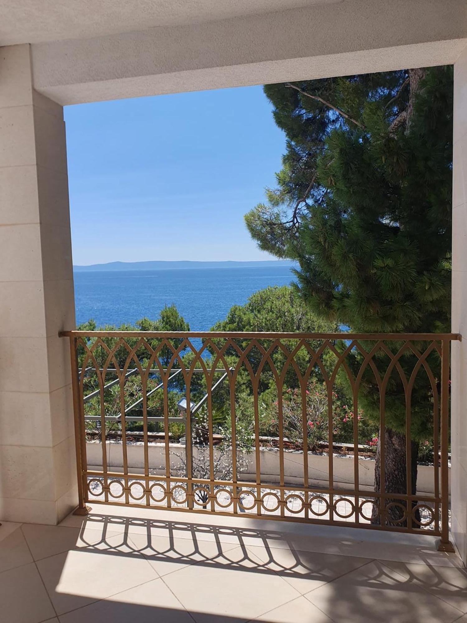 Inas Place Baška Voda Exterior foto