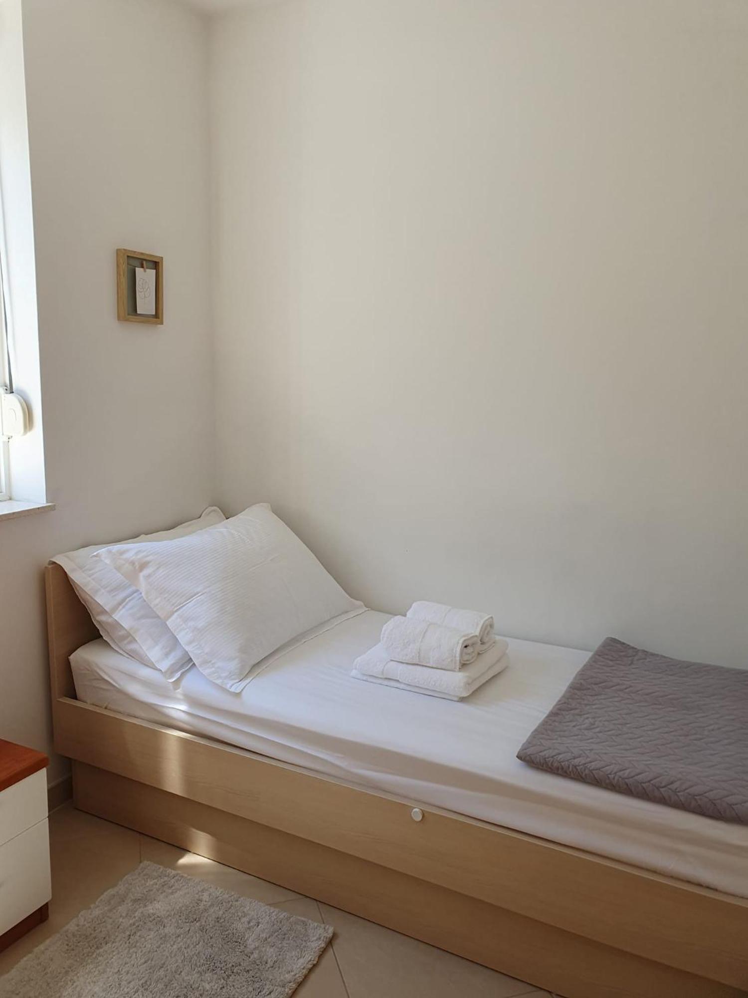 Inas Place Baška Voda Exterior foto