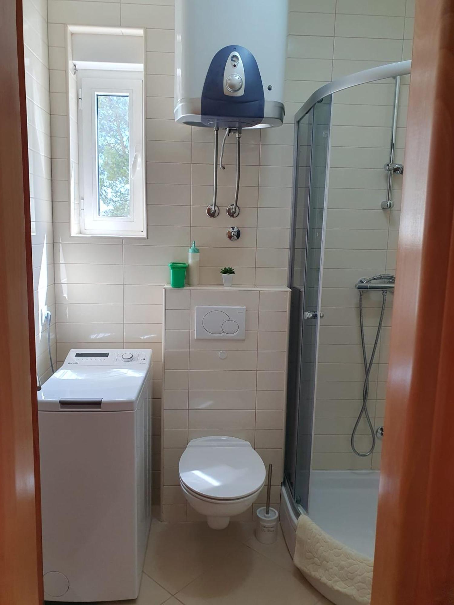 Inas Place Baška Voda Exterior foto